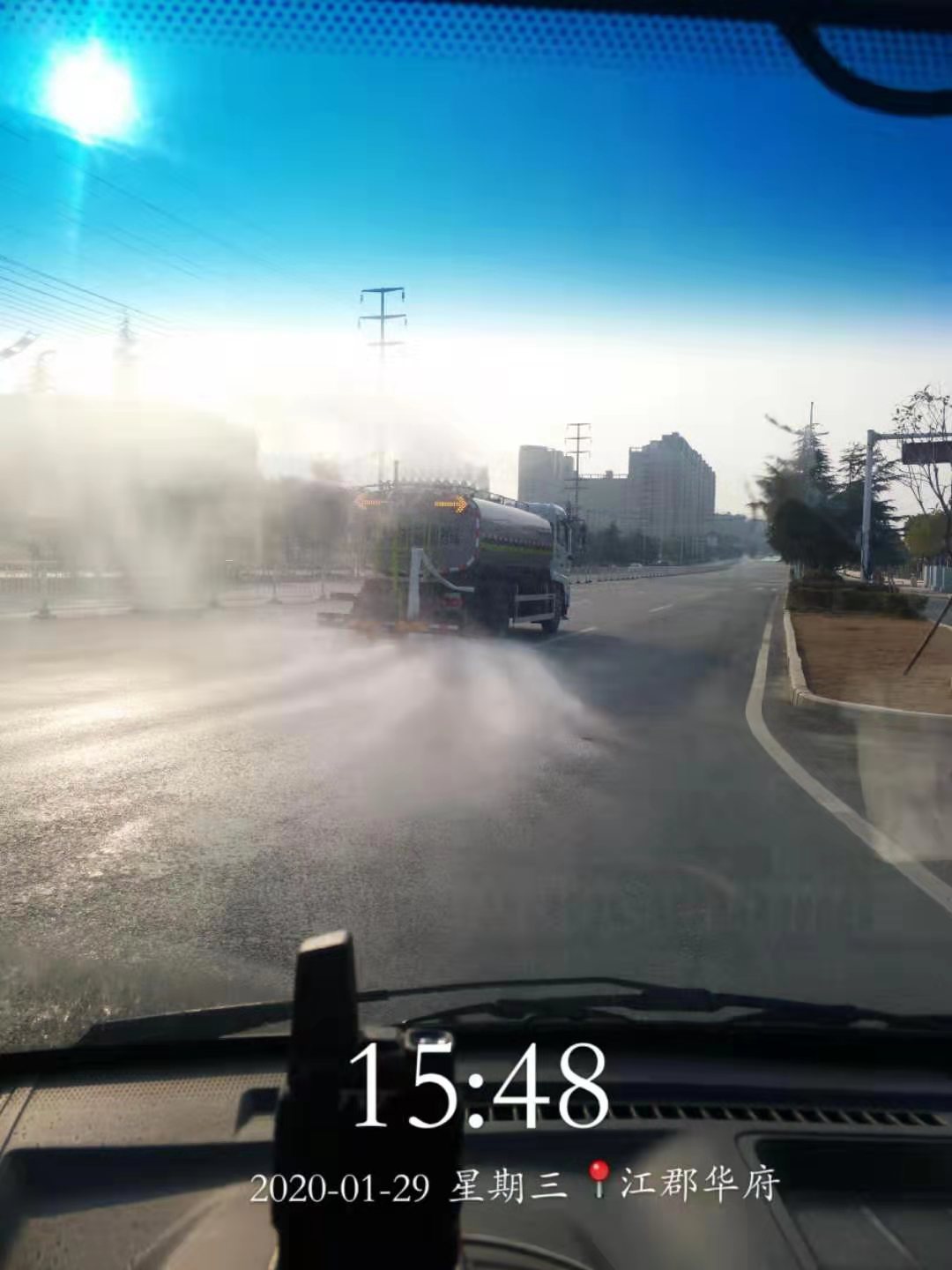 抗疫一线丨333体育环境15台清洁消毒车开始作业