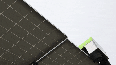 光伏发电效率飙升20% 333体育环境光伏清洁机器人震撼上市